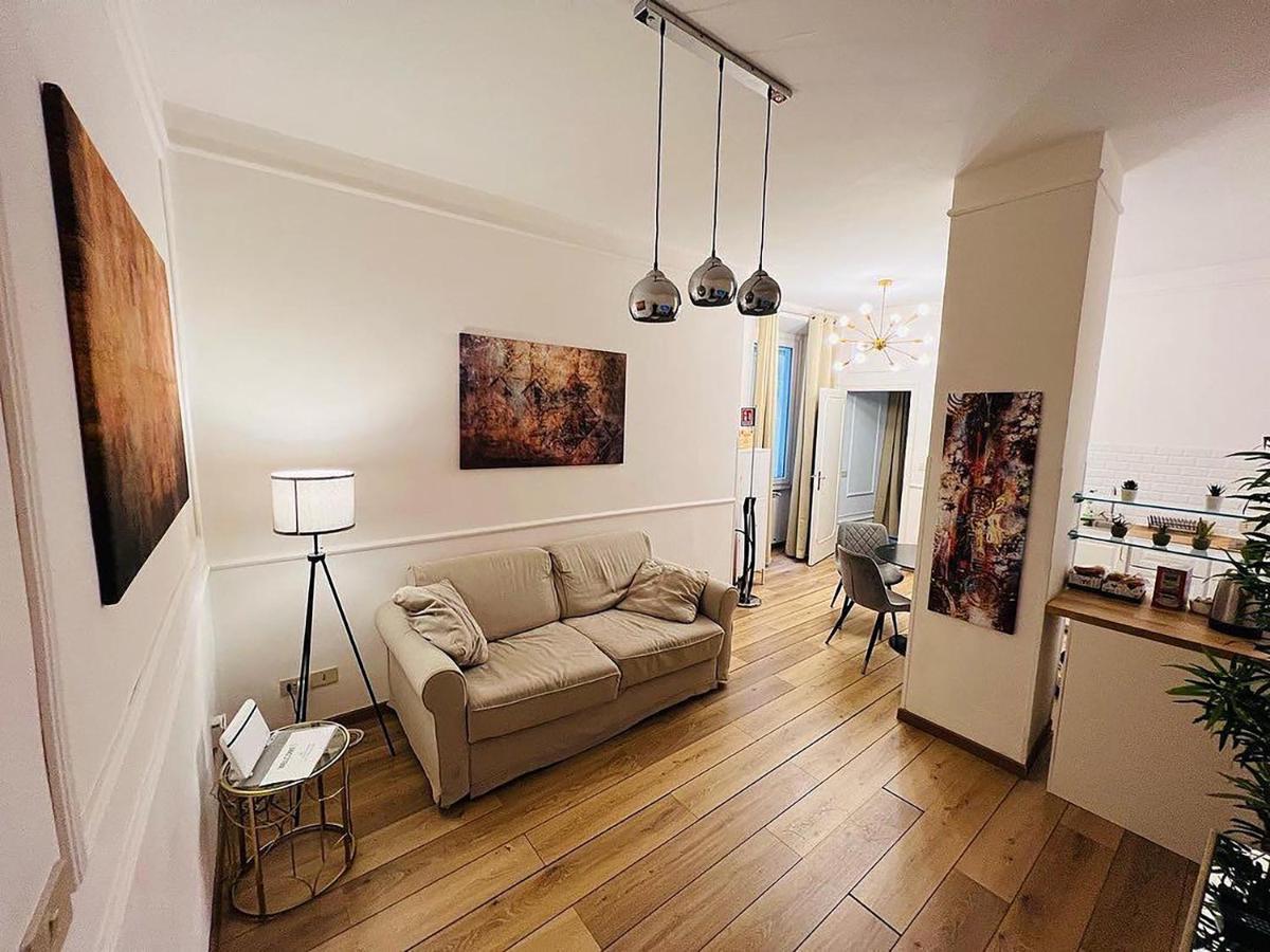 Via Del Corso Charme Apartment Ρώμη Εξωτερικό φωτογραφία